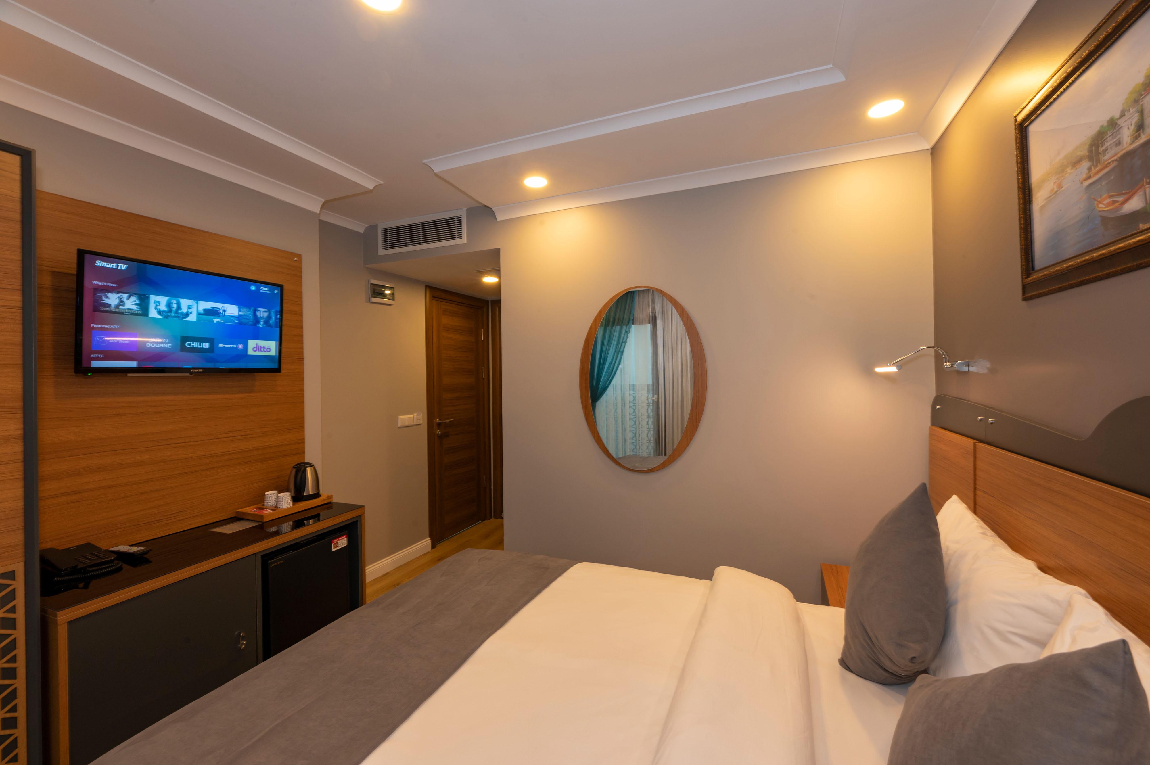 New Emin Hotel Стамбул Екстер'єр фото