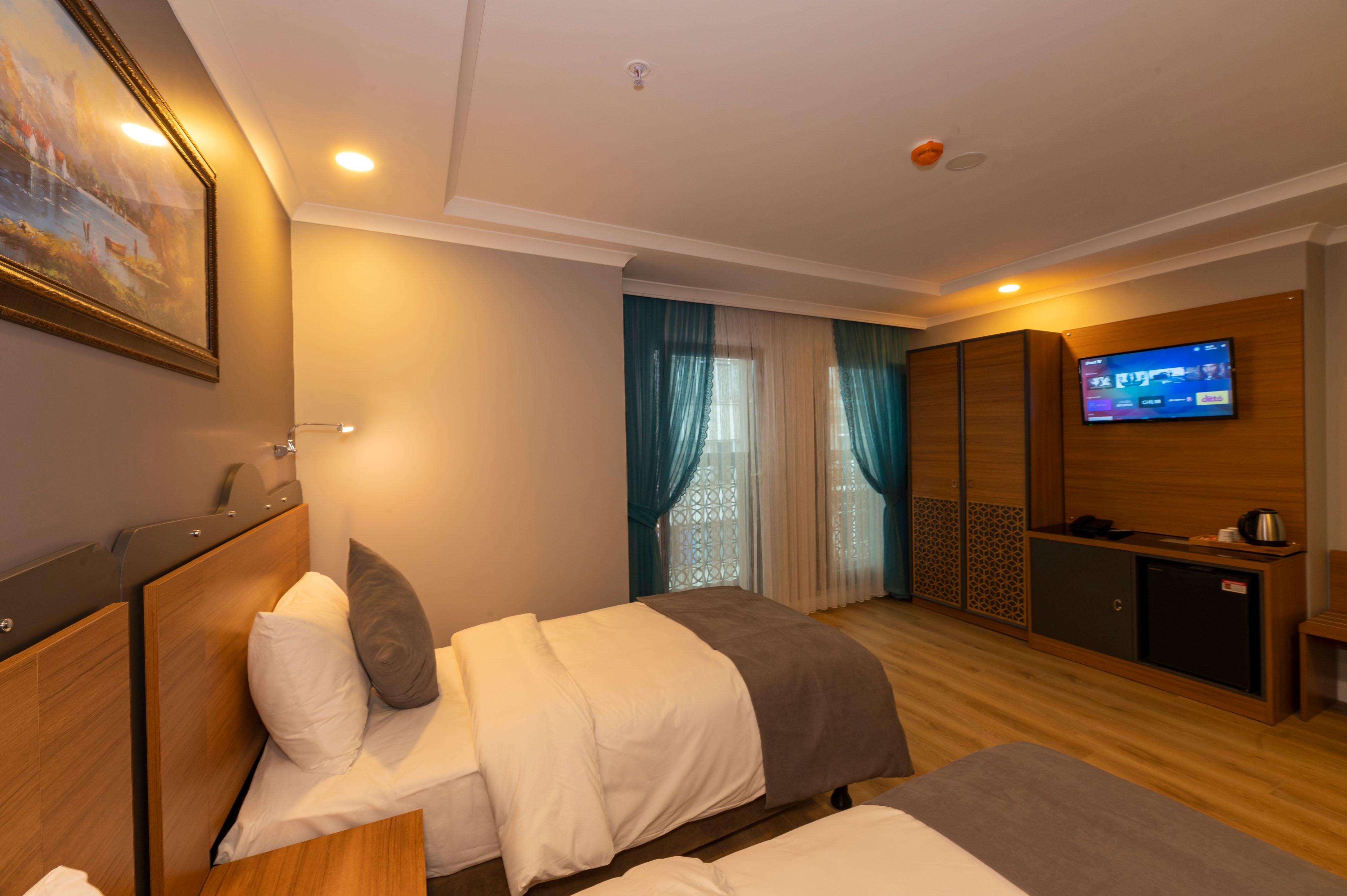 New Emin Hotel Стамбул Екстер'єр фото