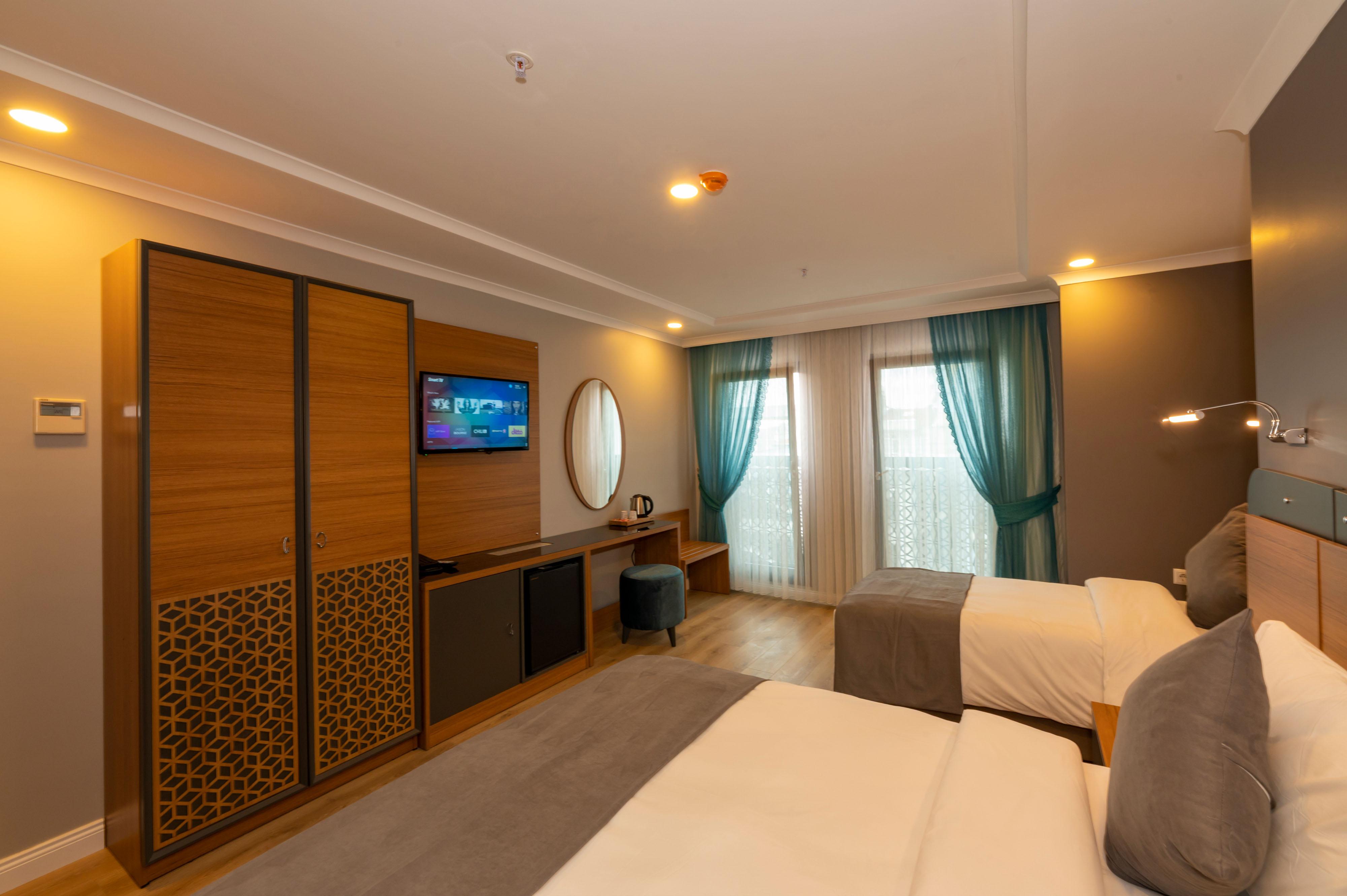 New Emin Hotel Стамбул Екстер'єр фото