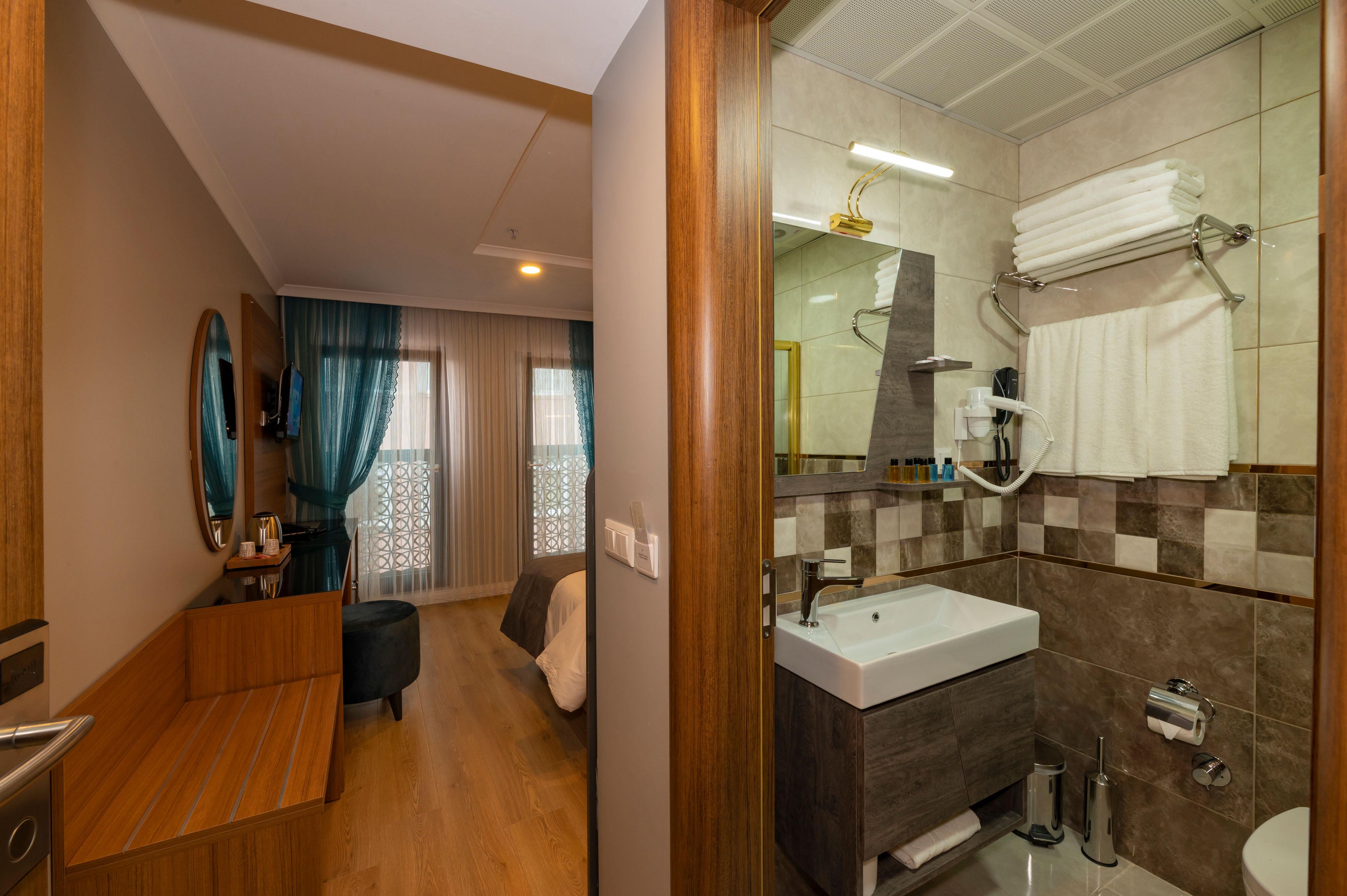 New Emin Hotel Стамбул Екстер'єр фото